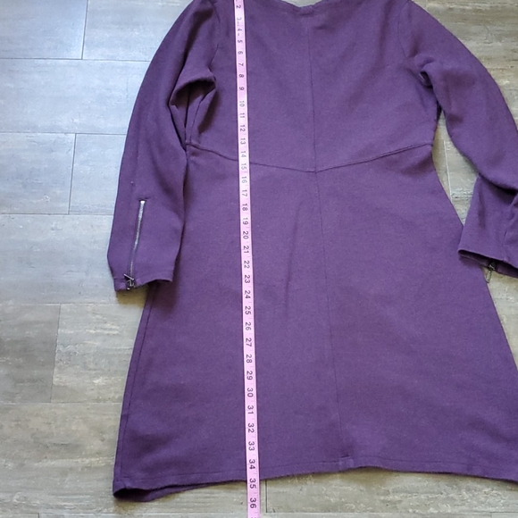 Athleta Active Outdoor Dress w/ Zipper Detail-Plum - Picture 7 of 9